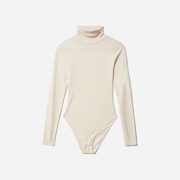 NWT Everlane Luster Long Sleeve Mock Neck Bodysuit Sandstone size M - Picture 1 of 5